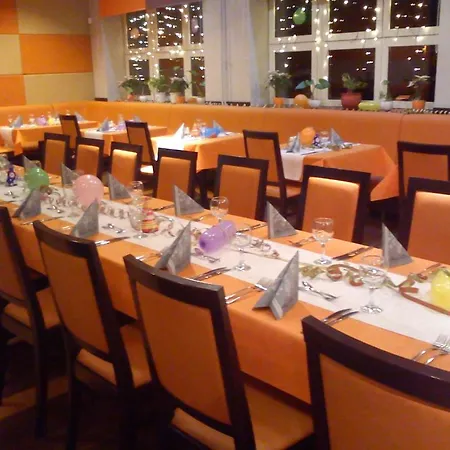 ホステル Soproni Egyetemi Diakhotel ショプロン